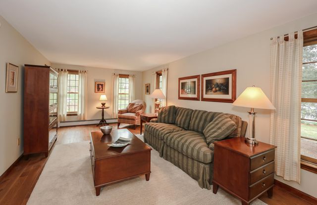 41 Gervaise Drive, Derry, NH 03038