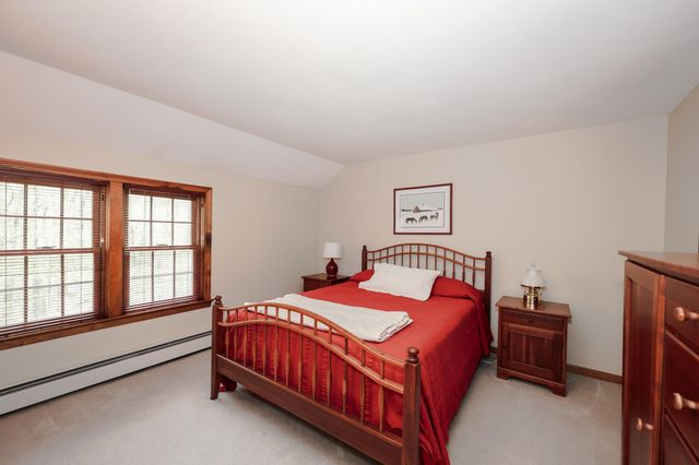 41 Gervaise Drive, Derry, NH 03038