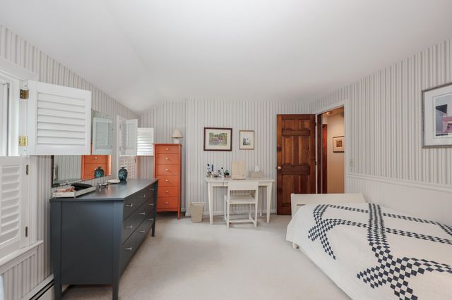 41 Gervaise Drive, Derry, NH 03038