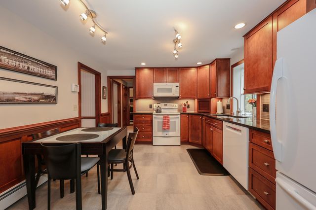 41 Gervaise Drive, Derry, NH 03038