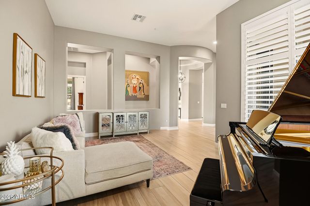 1529 W LAUREL GREENS Court, Phoenix, AZ 85086