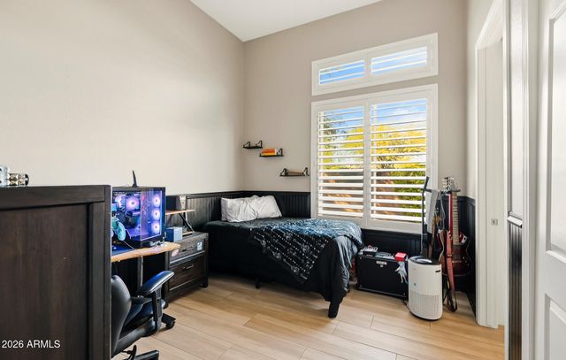 1529 W LAUREL GREENS Court, Phoenix, AZ 85086