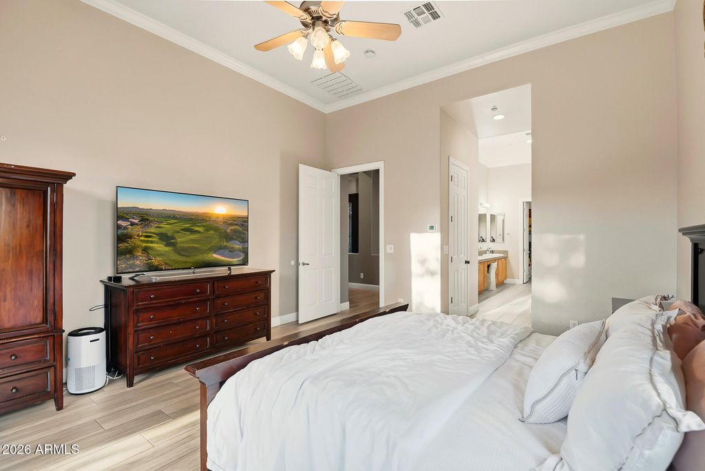 Image 29 of property listing at 1529 W LAUREL GREENS Court, Phoenix, AZ 85086