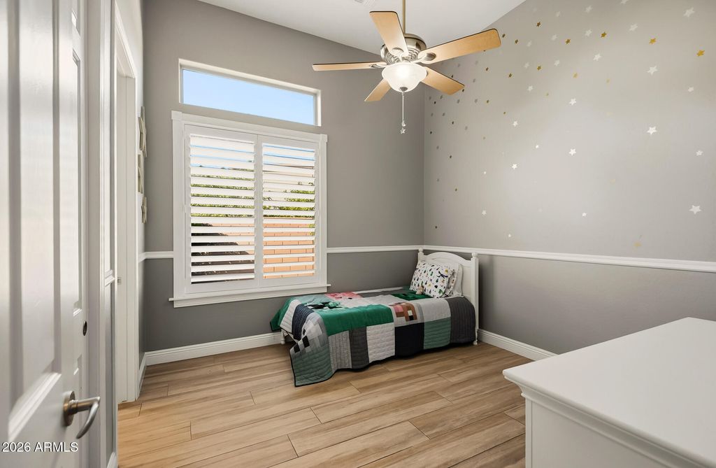 Image 34 of property listing at 1529 W LAUREL GREENS Court, Phoenix, AZ 85086