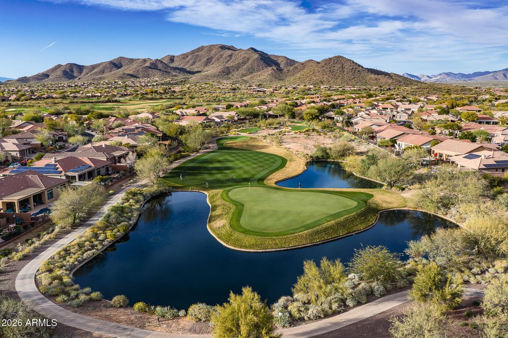 Image 54 of property listing at 1529 W LAUREL GREENS Court, Phoenix, AZ 85086