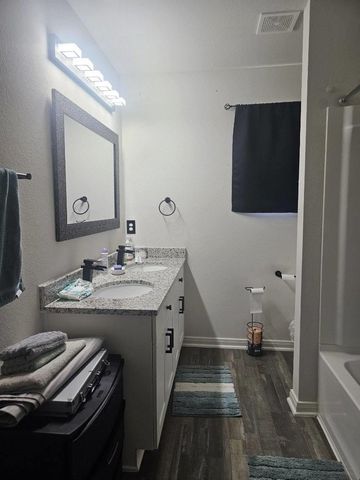 1010 Cedar Point Drive, Livingston, TX 77351