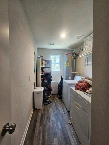 1010 Cedar Point Drive, Livingston, TX 77351