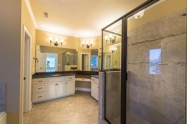 1381 Round Hill Ln, Spring Hill, TN 37174