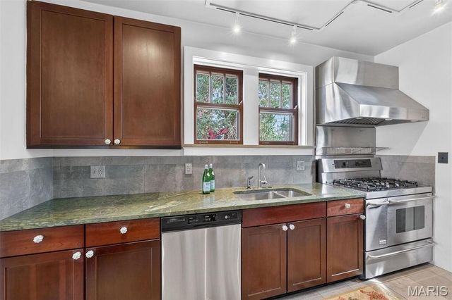 742 Yale Avenue, University City, MO 63130