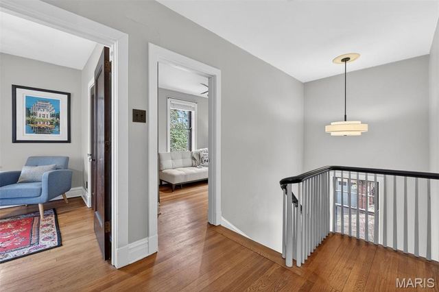 742 Yale Avenue, University City, MO 63130