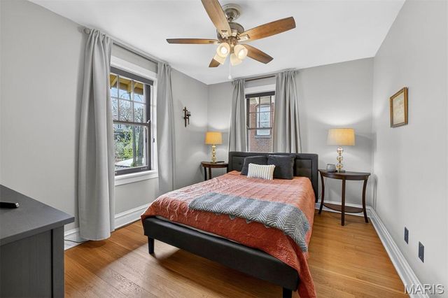 742 Yale Avenue, University City, MO 63130