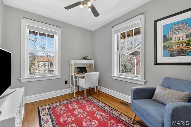 742 Yale Avenue, University City, MO 63130