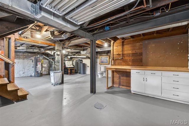 742 Yale Avenue, University City, MO 63130