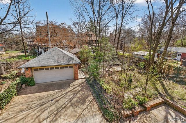 742 Yale Avenue, University City, MO 63130