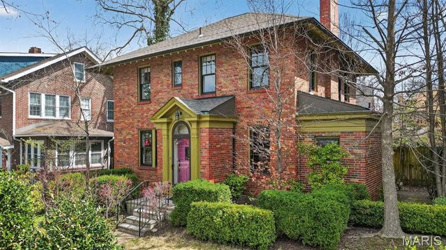 742 Yale Avenue, University City, MO 63130