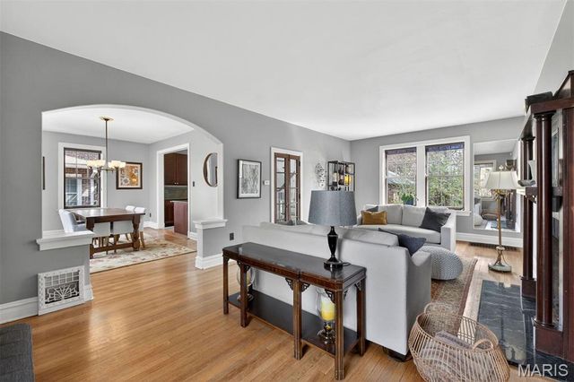 742 Yale Avenue, University City, MO 63130