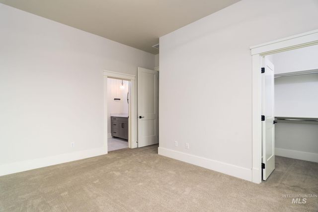 6814 S Krakauer Place, Meridian, ID 83642