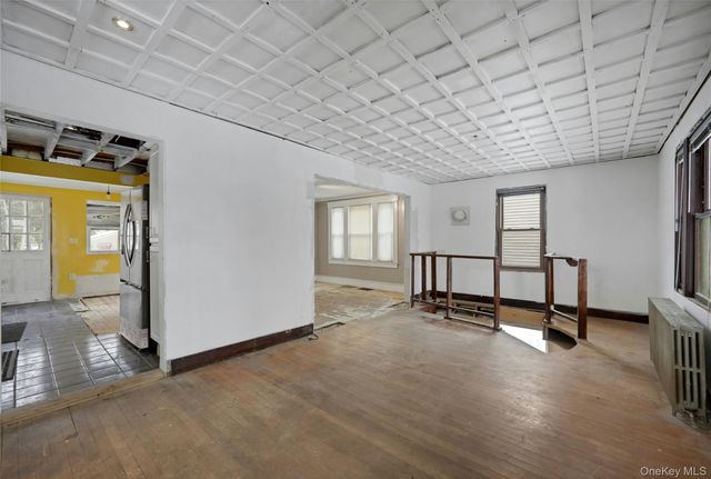 22 Orchard Street, Suffern, NY 10901