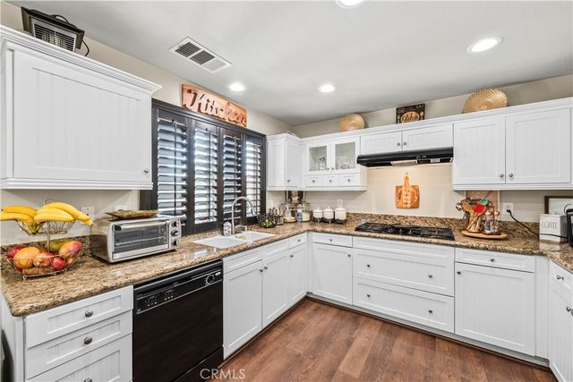 7925 Hemingway Court, Fontana, CA 92336