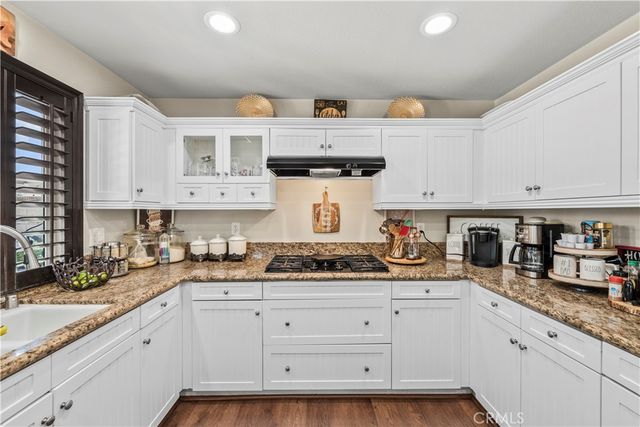 7925 Hemingway Court, Fontana, CA 92336