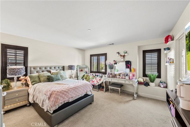 7925 Hemingway Court, Fontana, CA 92336