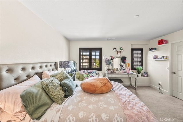 7925 Hemingway Court, Fontana, CA 92336