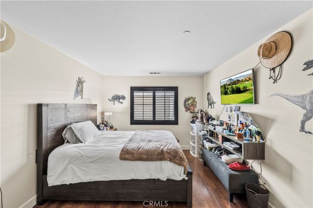 7925 Hemingway Court, Fontana, CA 92336