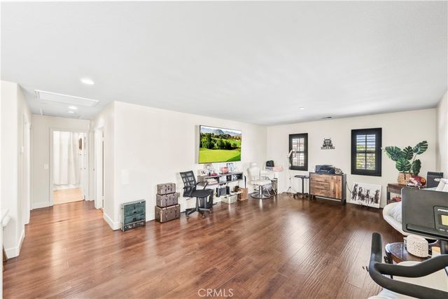 7925 Hemingway Court, Fontana, CA 92336