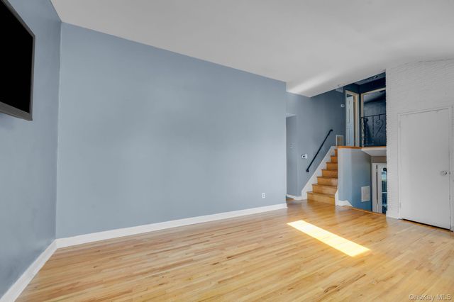336 W 23rd Street, Deer Park, NY 11729