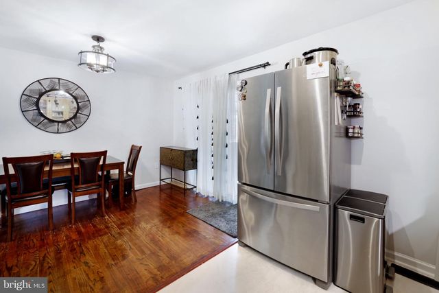 105 S SAINT PAUL ST, Hamilton, VA 20158