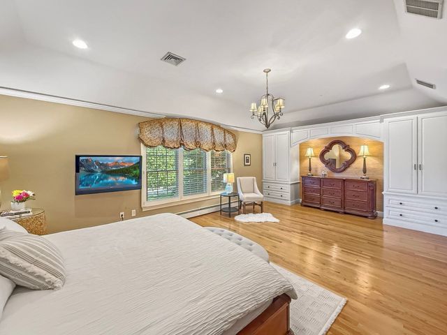 97 Windkist Farm Rd, North Andover, MA 01845