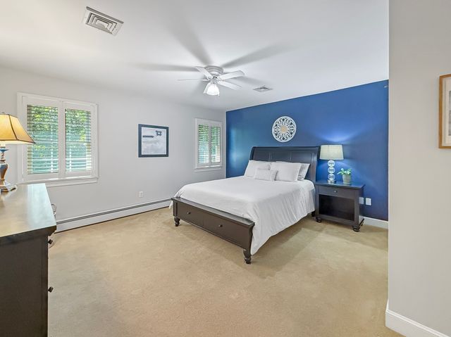 97 Windkist Farm Rd, North Andover, MA 01845