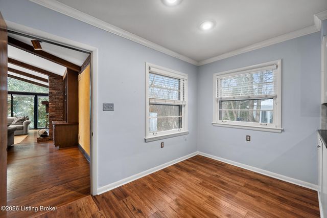 202 Sequoya Rd, Louisville, KY 40207