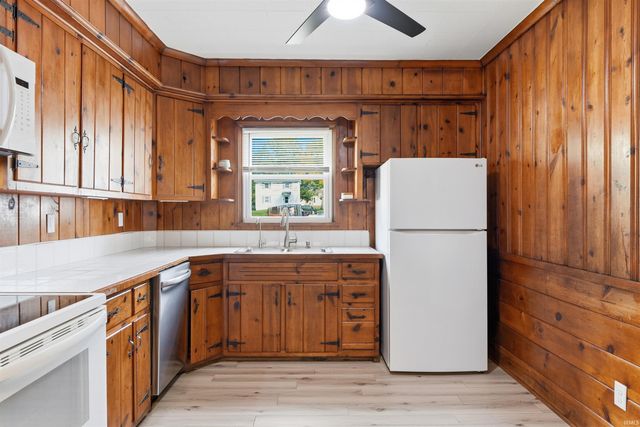 1623 Sherman Boulevard, Fort Wayne, IN 46808