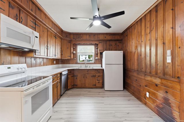 1623 Sherman Boulevard, Fort Wayne, IN 46808