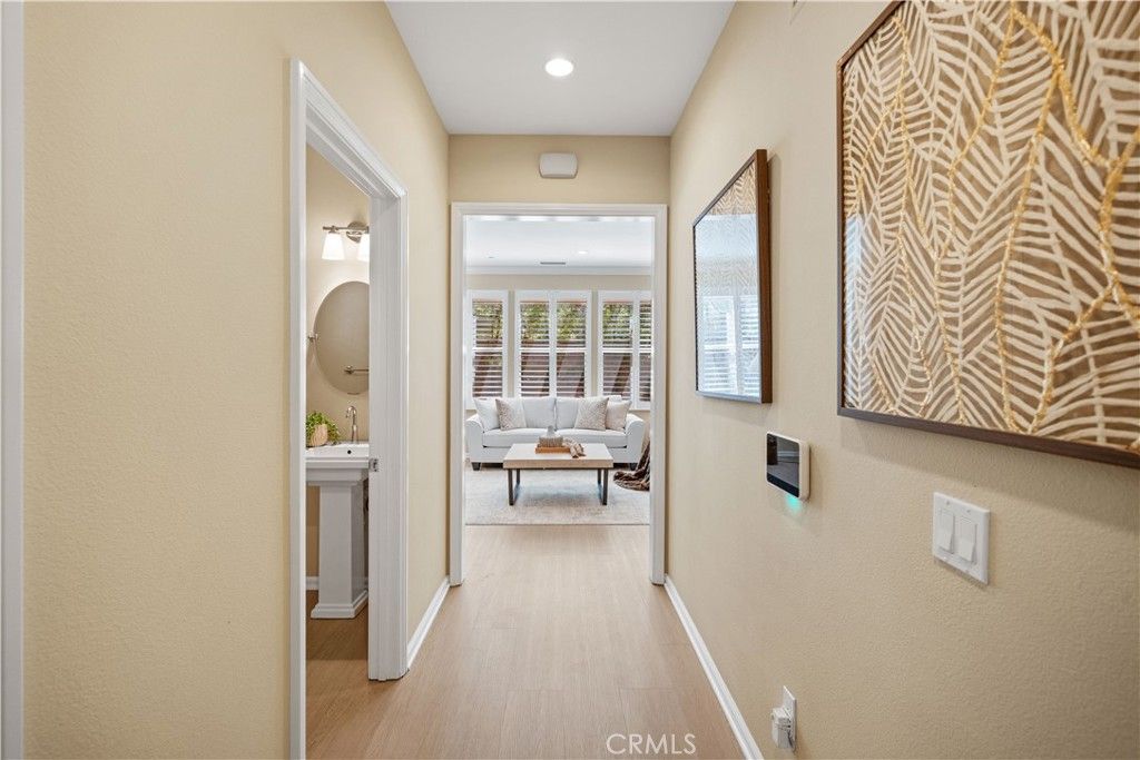 190 Crescent Moon, Irvine, CA 92602 — photo 5