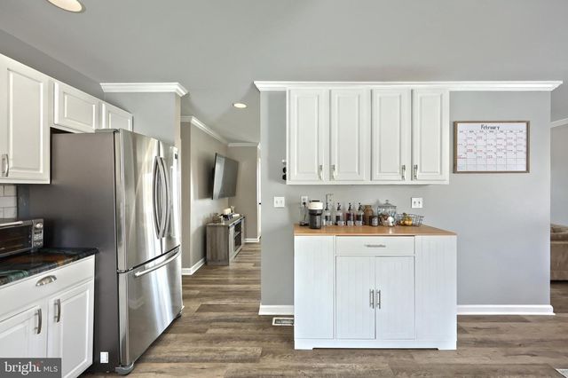 14 WADSWORTH DR, East Berlin, PA 17316