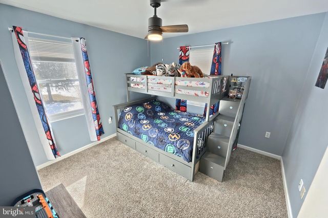 14 WADSWORTH DR, East Berlin, PA 17316