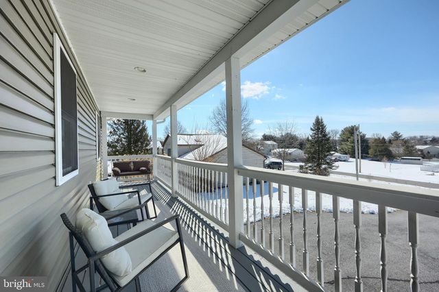 14 WADSWORTH DR, East Berlin, PA 17316