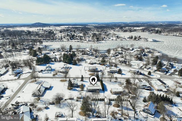 14 WADSWORTH DR, East Berlin, PA 17316