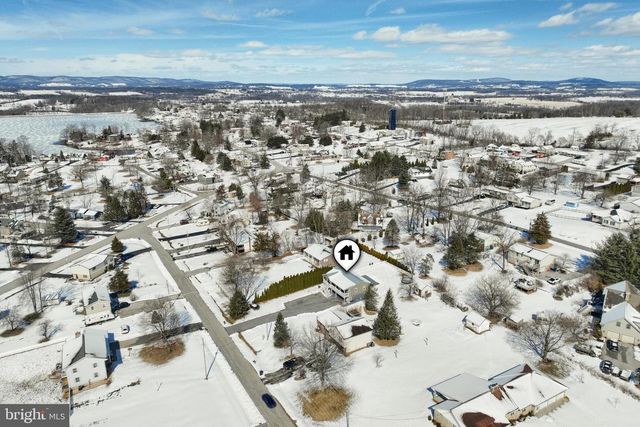 14 WADSWORTH DR, East Berlin, PA 17316