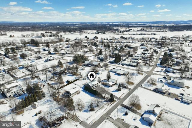 14 WADSWORTH DR, East Berlin, PA 17316