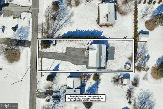 14 WADSWORTH DR, East Berlin, PA 17316