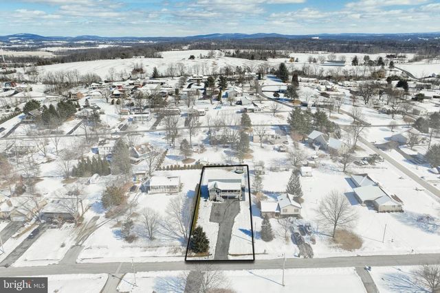 14 WADSWORTH DR, East Berlin, PA 17316