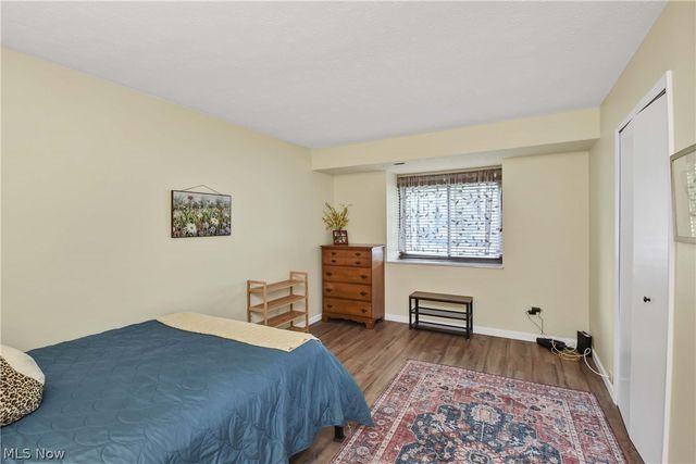 2880 N Bay Drive N10, Westlake, OH 44145