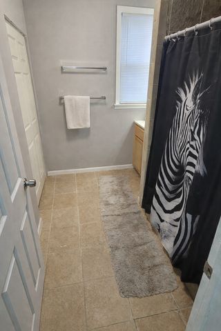 2812 S 12th Avenue S, Minneapolis, MN 55407