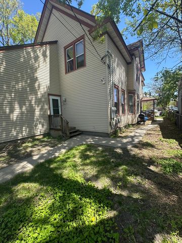 2812 S 12th Avenue S, Minneapolis, MN 55407