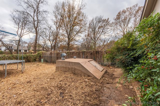 1909 W Oakridge Street, Broken Arrow, OK 74012