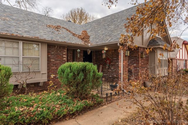 1909 W Oakridge Street, Broken Arrow, OK 74012