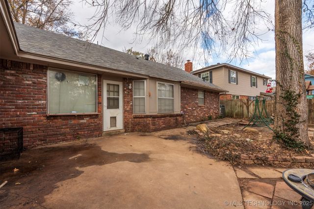 1909 W Oakridge Street, Broken Arrow, OK 74012